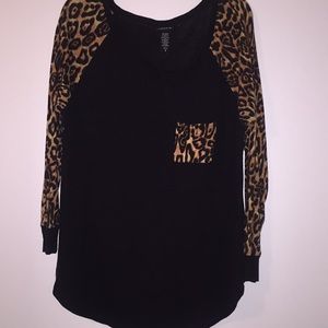 Torrid Shirt. Size XL